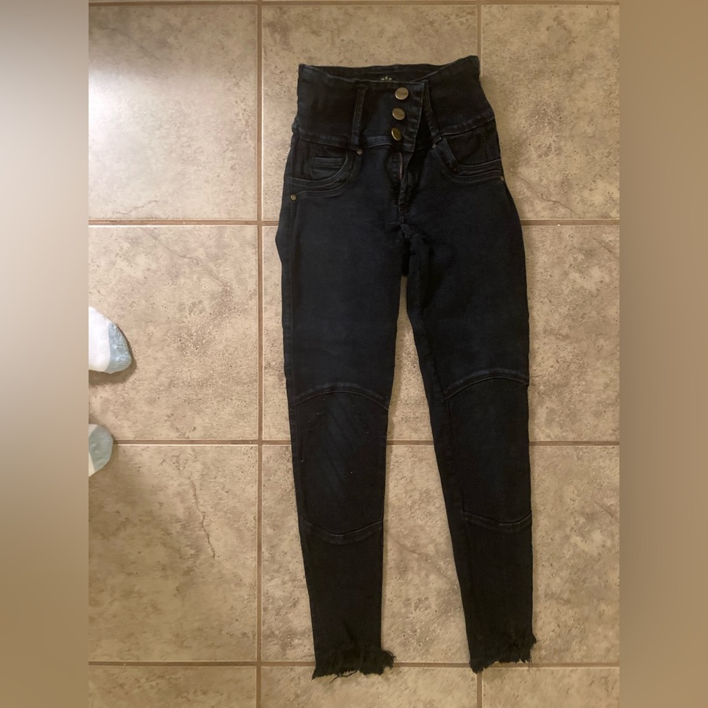 DANIELLE DENIM BLACK JEANS